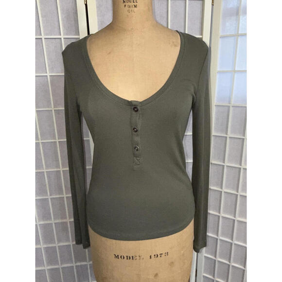 Marine Layer Lexi Green Ribbed Henley Long Sleeve Shirt Women's Medium - Picture 1 of 15